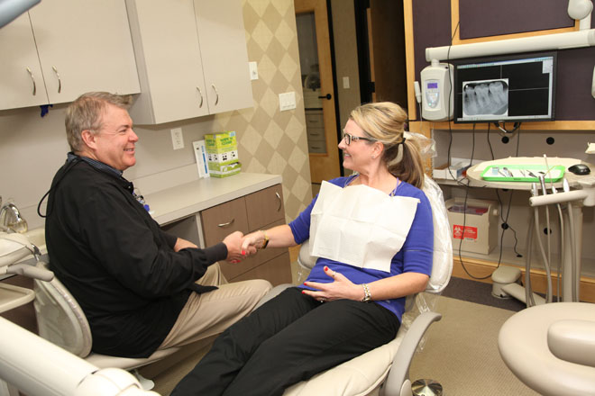 Dentist in Toledo, Larry Schmakel DDS