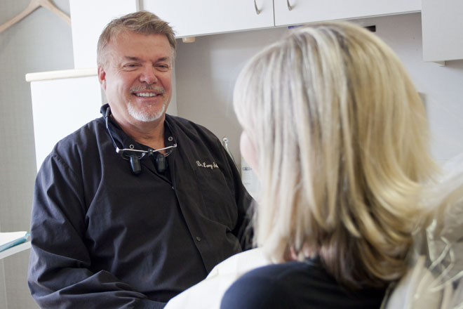 Dentist in Toledo, Larry Schmakel DDS